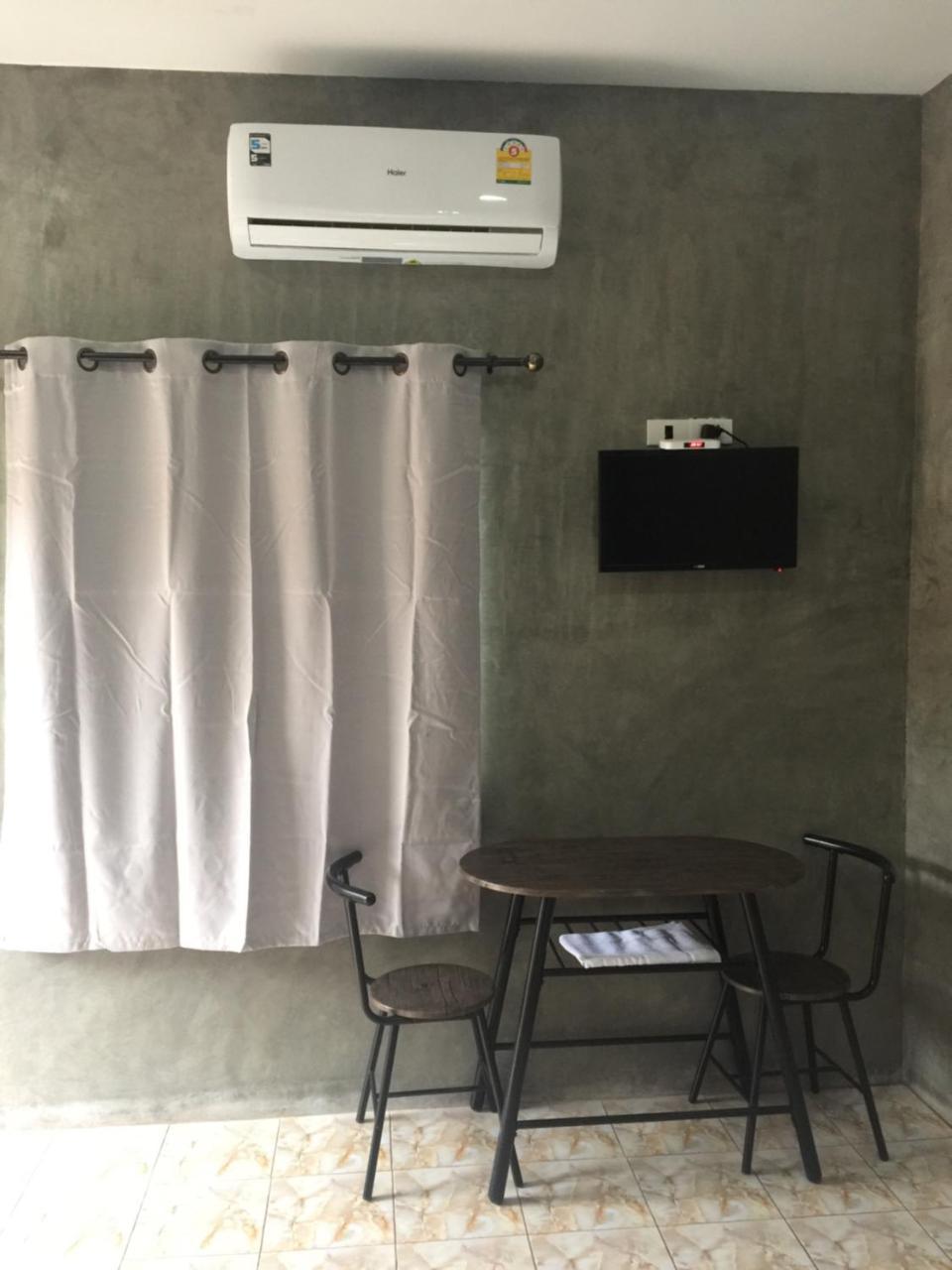 เจิดจรัสรีสอร์ทโรงแรม24ชม Chonburi Exterior foto